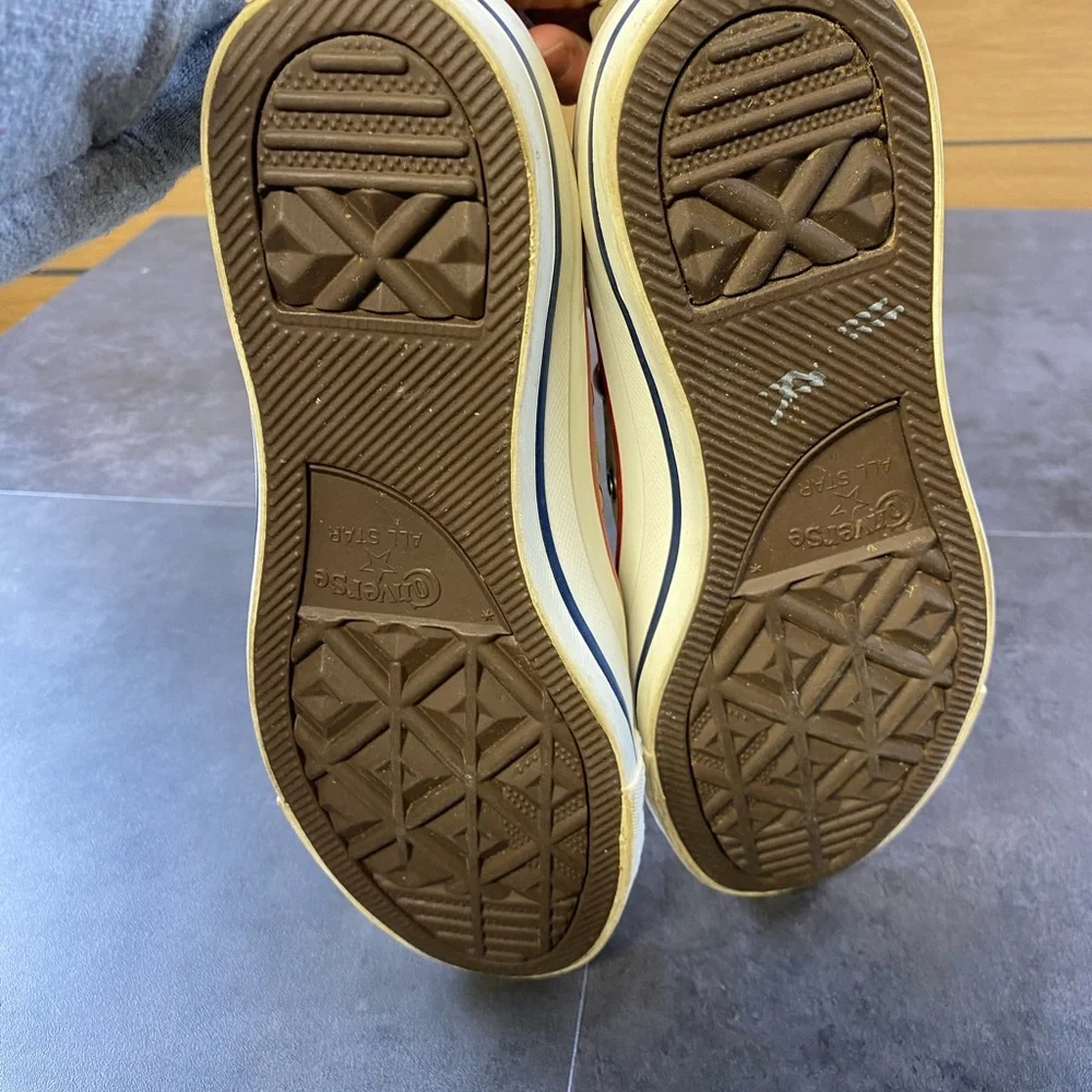Converse Unisex Tan Lux peached suede High-Top Athletic Shoes W7 M5 - Picture 7 of 8
